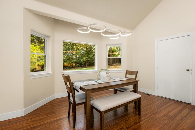 11852 Black Oak Dr, Nevada City, CA 95959