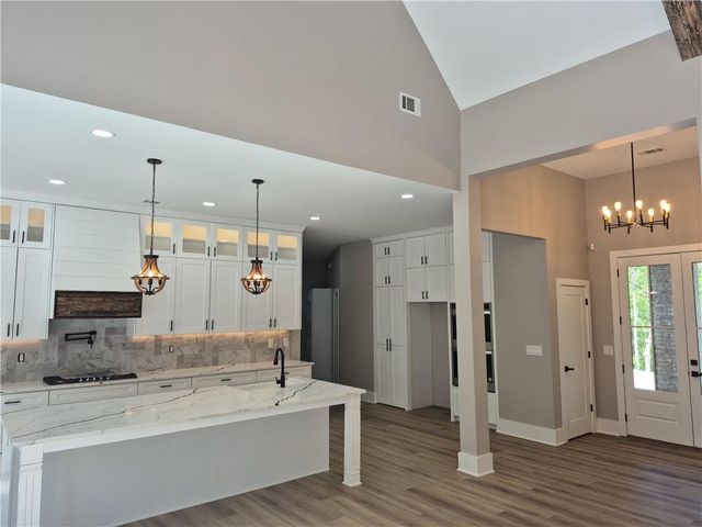 6029 Wellington Avenue, Gainesville, GA 30506