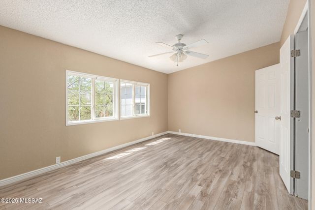 14587 N Twin Lakes Drive, Tucson, AZ 85739