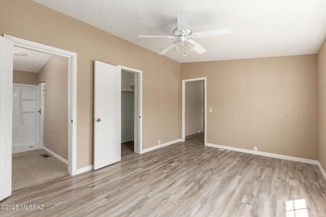 14587 N Twin Lakes Drive, Tucson, AZ 85739