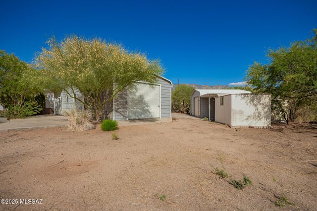 14587 N Twin Lakes Drive, Tucson, AZ 85739