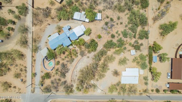 14587 N Twin Lakes Drive, Tucson, AZ 85739