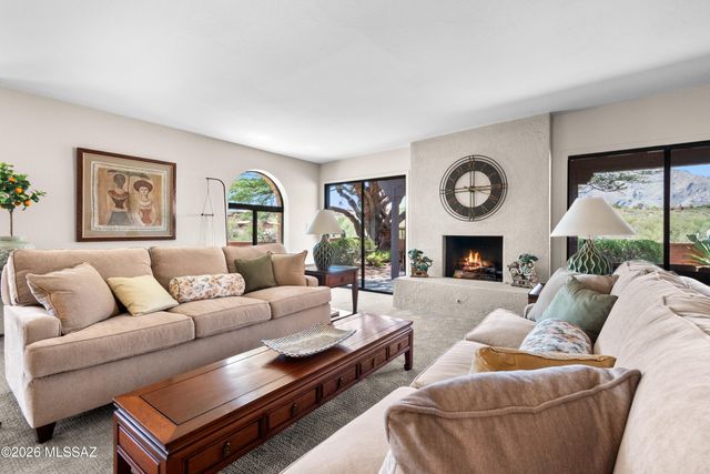 6591 E Via Algardi, Tucson, AZ 85750