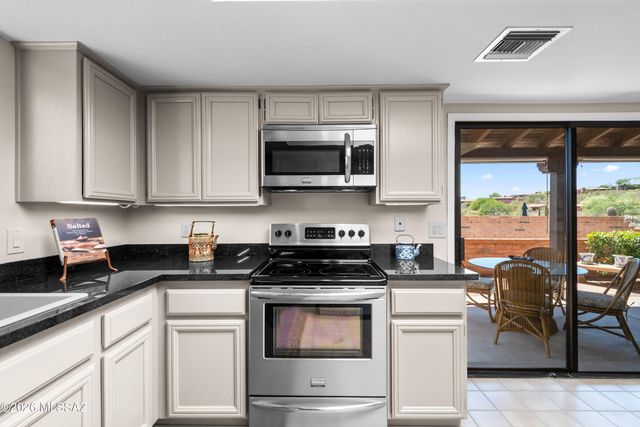 6591 E Via Algardi, Tucson, AZ 85750