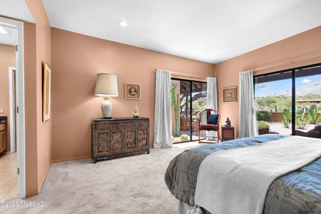 6591 E Via Algardi, Tucson, AZ 85750