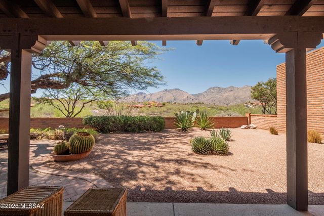 6591 E Via Algardi, Tucson, AZ 85750