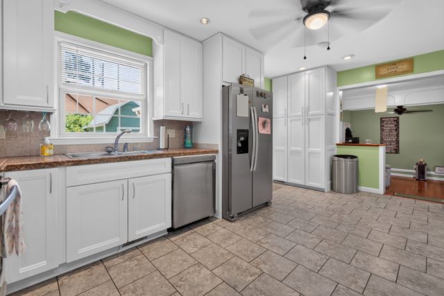 400 Sharondale Dr, Tullahoma, TN 37388