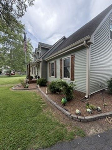 400 Sharondale Dr, Tullahoma, TN 37388