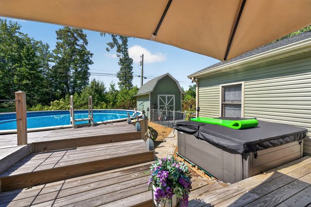 400 Sharondale Dr, Tullahoma, TN 37388