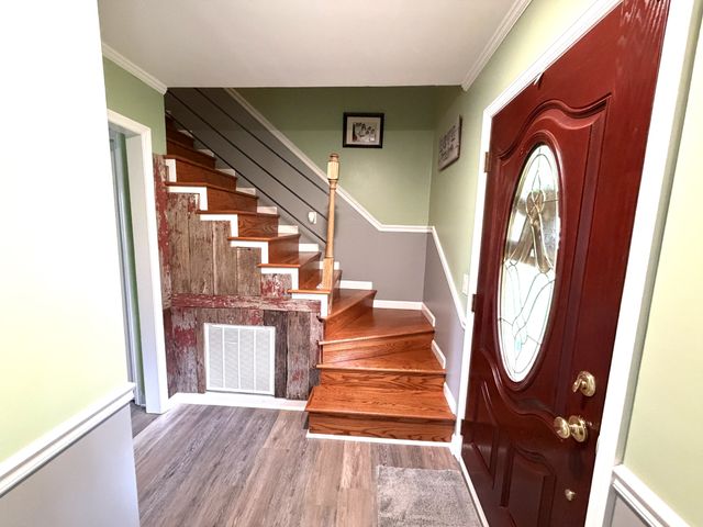 400 Sharondale Dr, Tullahoma, TN 37388