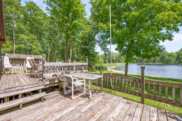 7746 N Manitonka Drive, Weidman, MI 48893