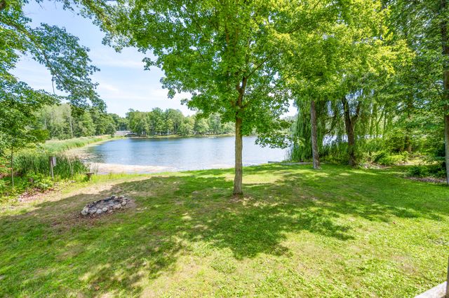 7746 N Manitonka Drive, Weidman, MI 48893