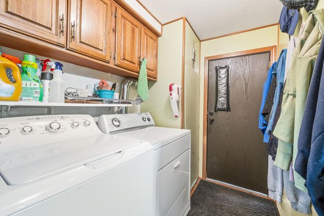 7746 N Manitonka Drive, Weidman, MI 48893