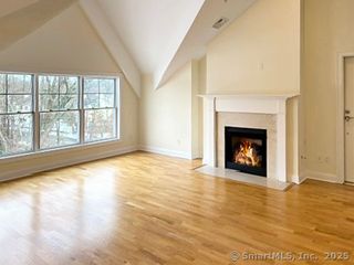 16 Hayestown Road A403, Danbury, CT 06811