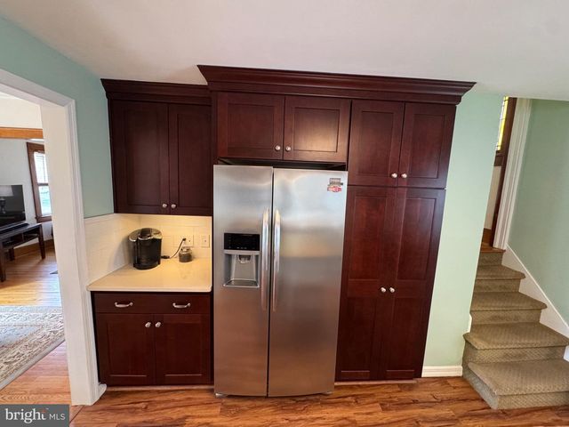 1500 N WEBSTER AVE, Dunmore, PA 18509