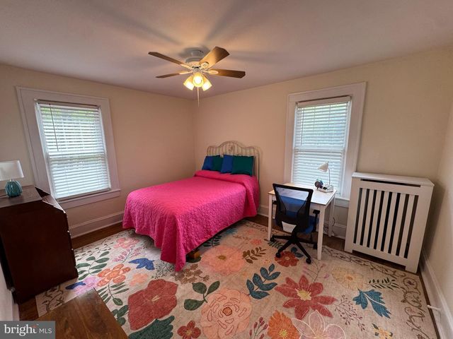 1500 N WEBSTER AVE, Dunmore, PA 18509