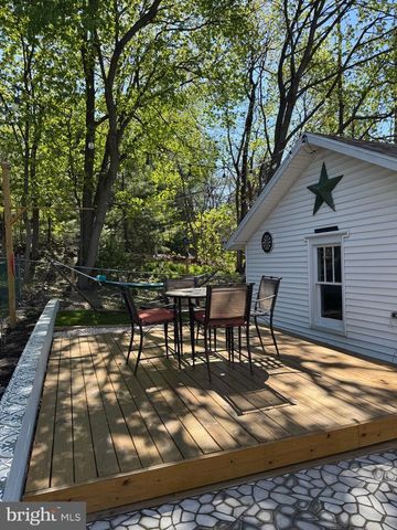 1500 N WEBSTER AVE, Dunmore, PA 18509