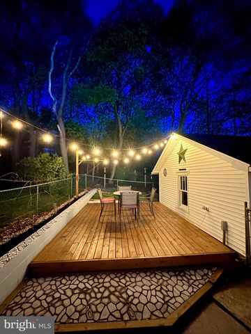 1500 N WEBSTER AVE, Dunmore, PA 18509