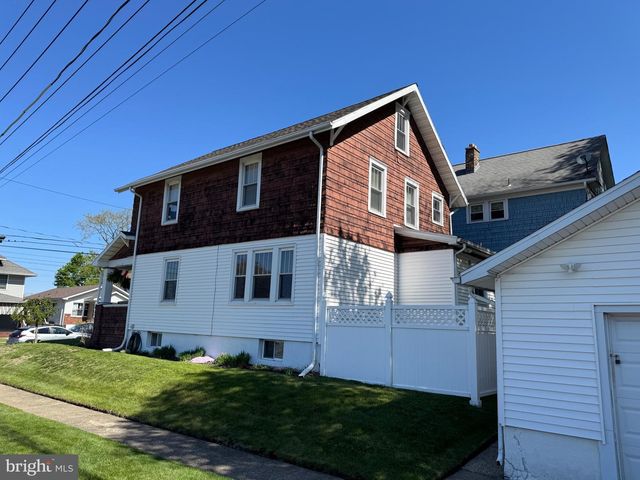 1500 N WEBSTER AVE, Dunmore, PA 18509