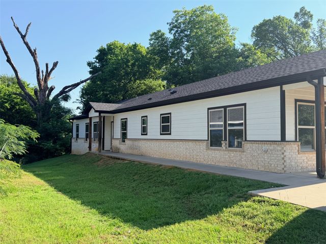 501 W Vance, Tyler, TX 75702