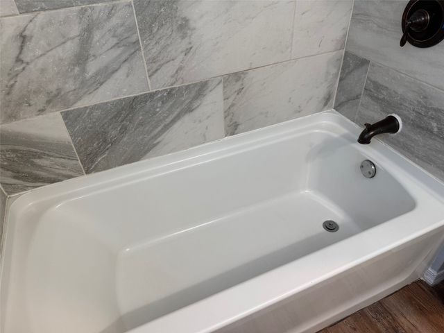 1826 N Woods Street, Sherman, TX 75092