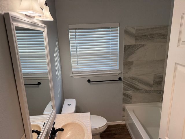 1826 N Woods Street, Sherman, TX 75092