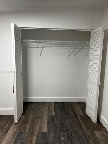 12455 SW 185th Ter 2, Miami, FL 33177