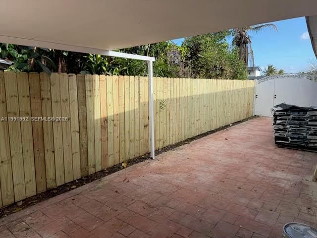 12455 SW 185th Ter 2, Miami, FL 33177