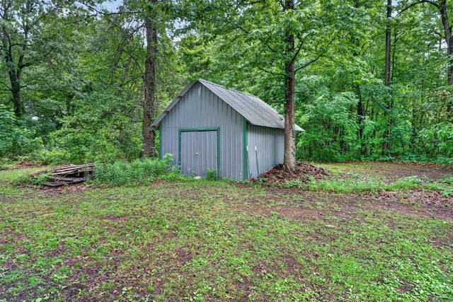 1911 Husband Road, Paducah, KY 42003