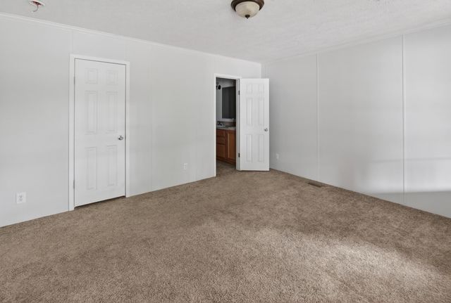 1911 Husband Road, Paducah, KY 42003