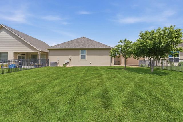3941 N Solano Ct, Wichita, KS 67205