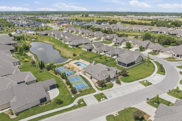 3941 N Solano Ct, Wichita, KS 67205