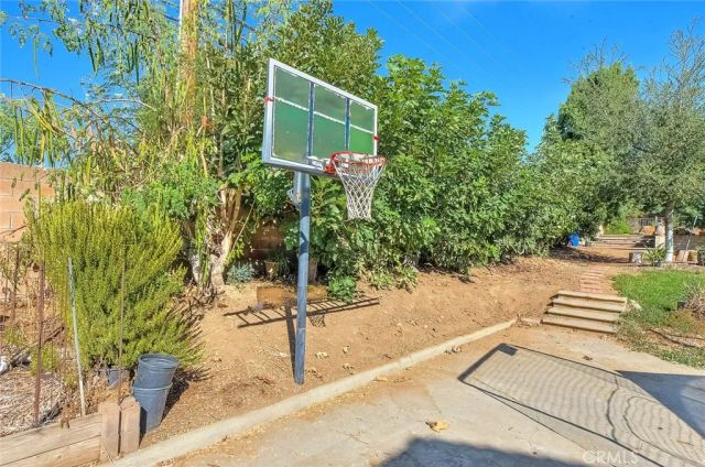 9512 Sunflower, Alta Loma, CA 91737