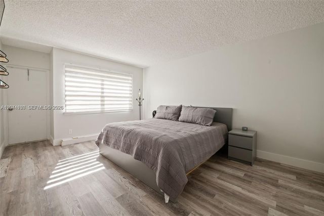 301 Racquet Club Road 104, Weston, FL 33326