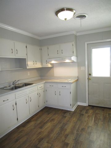 52 EAST ST, Munford, TN 38058