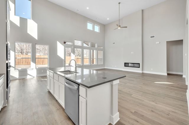 303 Alicia Court, Mansfield, TX 76063