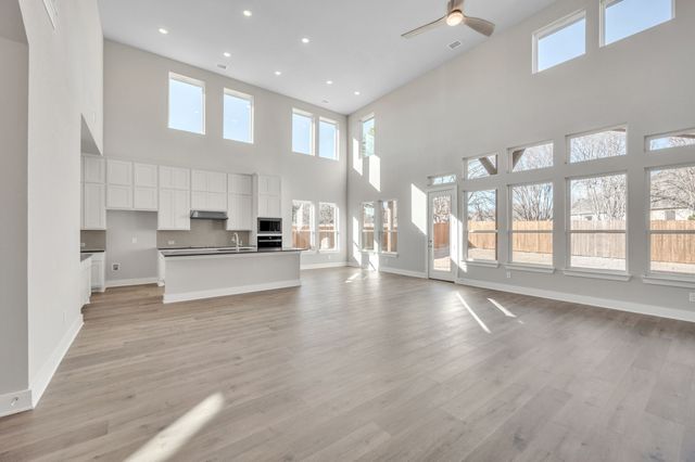 303 Alicia Court, Mansfield, TX 76063