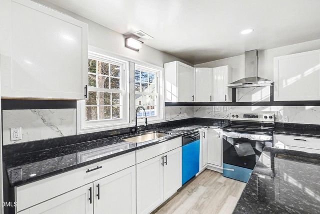 503 Hilliard Street, Henderson, NC 27536