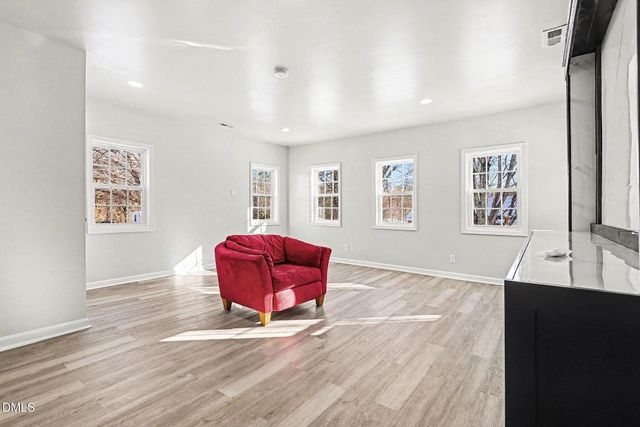 503 Hilliard Street, Henderson, NC 27536