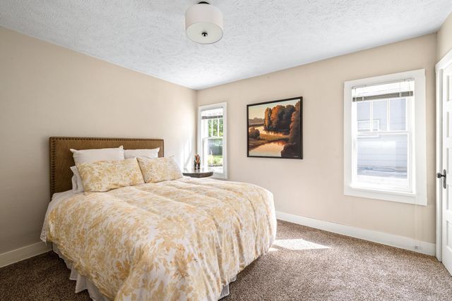 2618 S RHYOLITE Rd, Spokane, WA 99203