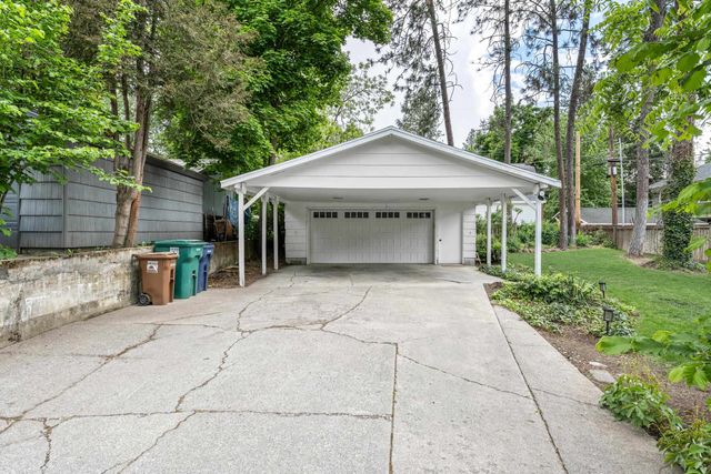2618 S RHYOLITE Rd, Spokane, WA 99203