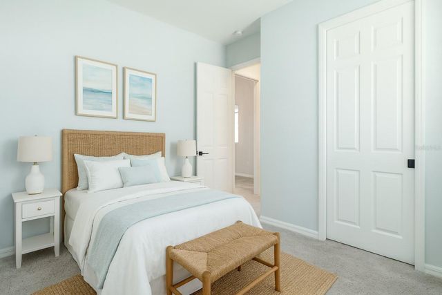 8144 37TH AVENUE CIRCLE W, Bradenton, FL 34209