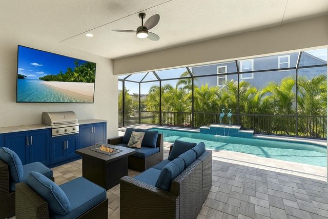 8144 37TH AVENUE CIRCLE W, Bradenton, FL 34209