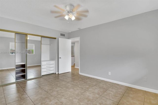 13730 SW 90th Avenue 29, Miami, FL 33176