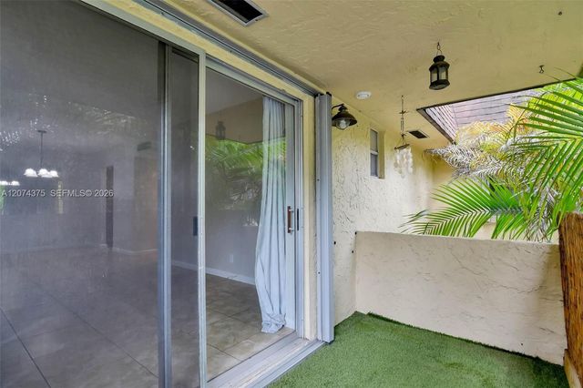 13730 SW 90th Avenue 29, Miami, FL 33176