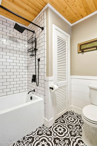 53 Sandown Road, Fremont, NH 03044