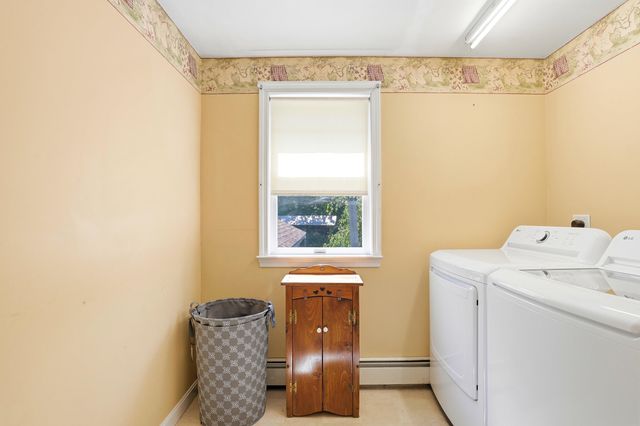 53 Sandown Road, Fremont, NH 03044