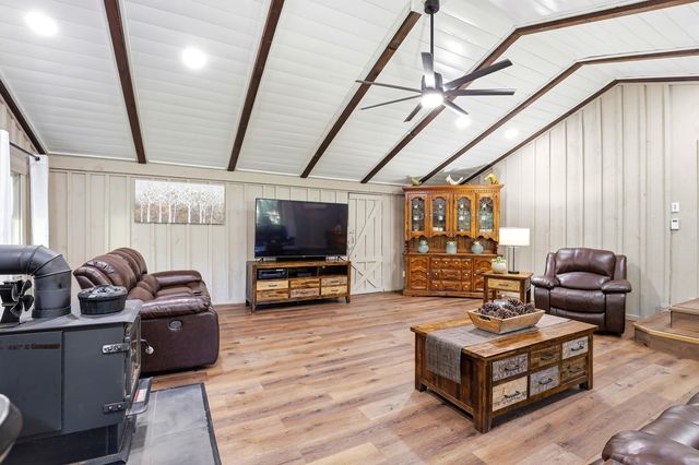 53 Sandown Road, Fremont, NH 03044