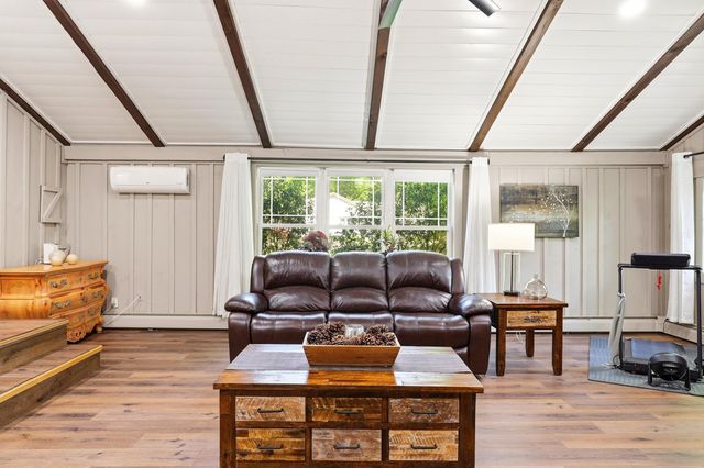53 Sandown Road, Fremont, NH 03044