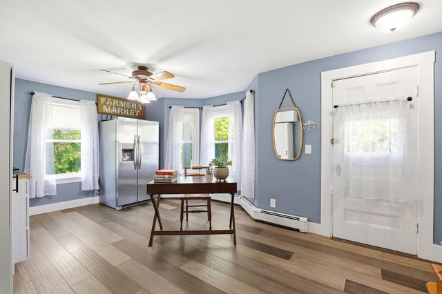 53 Sandown Road, Fremont, NH 03044
